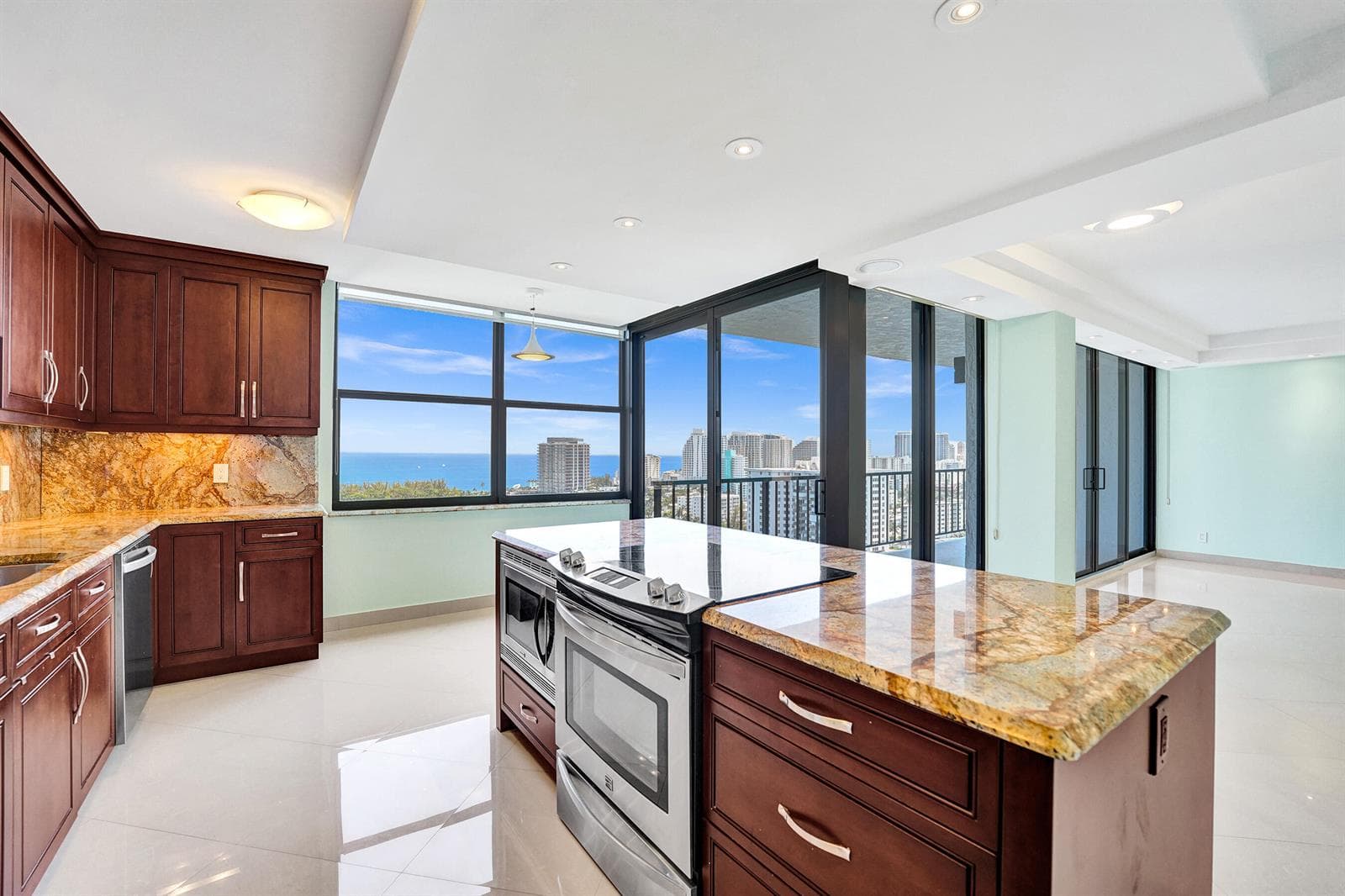 936 Intracoastal Drive 22F photo 12