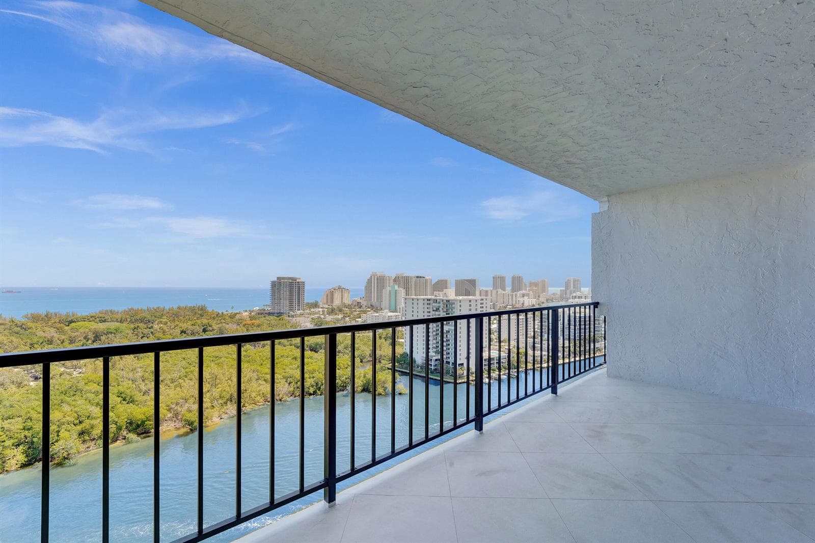 936 Intracoastal Drive 22F photo 1