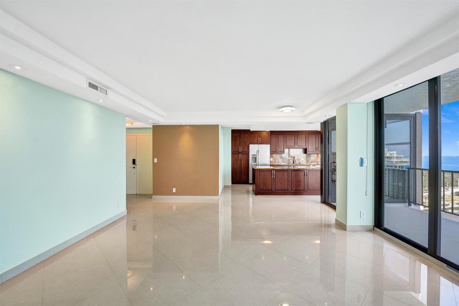936 Intracoastal Drive 22F photo 9