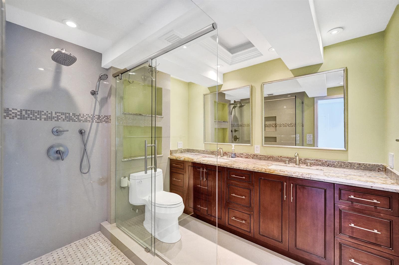 936 Intracoastal Drive 22F photo 18