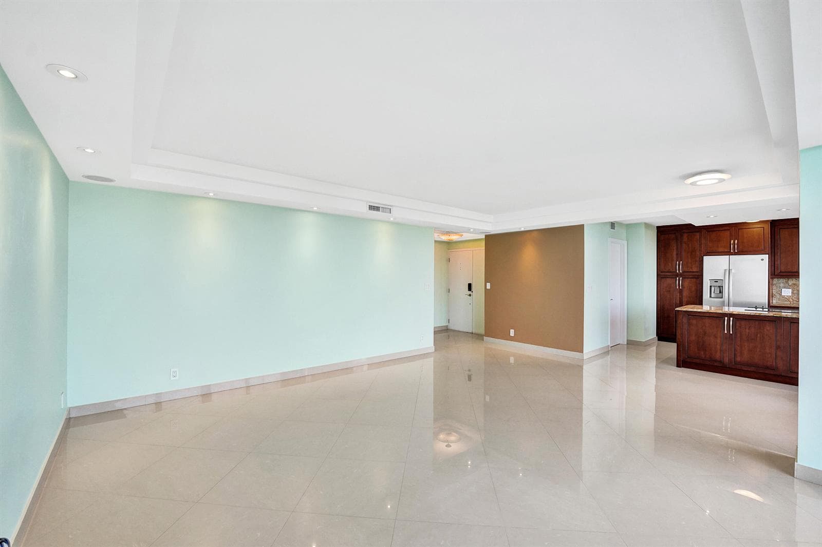 936 Intracoastal Drive 22F photo 8