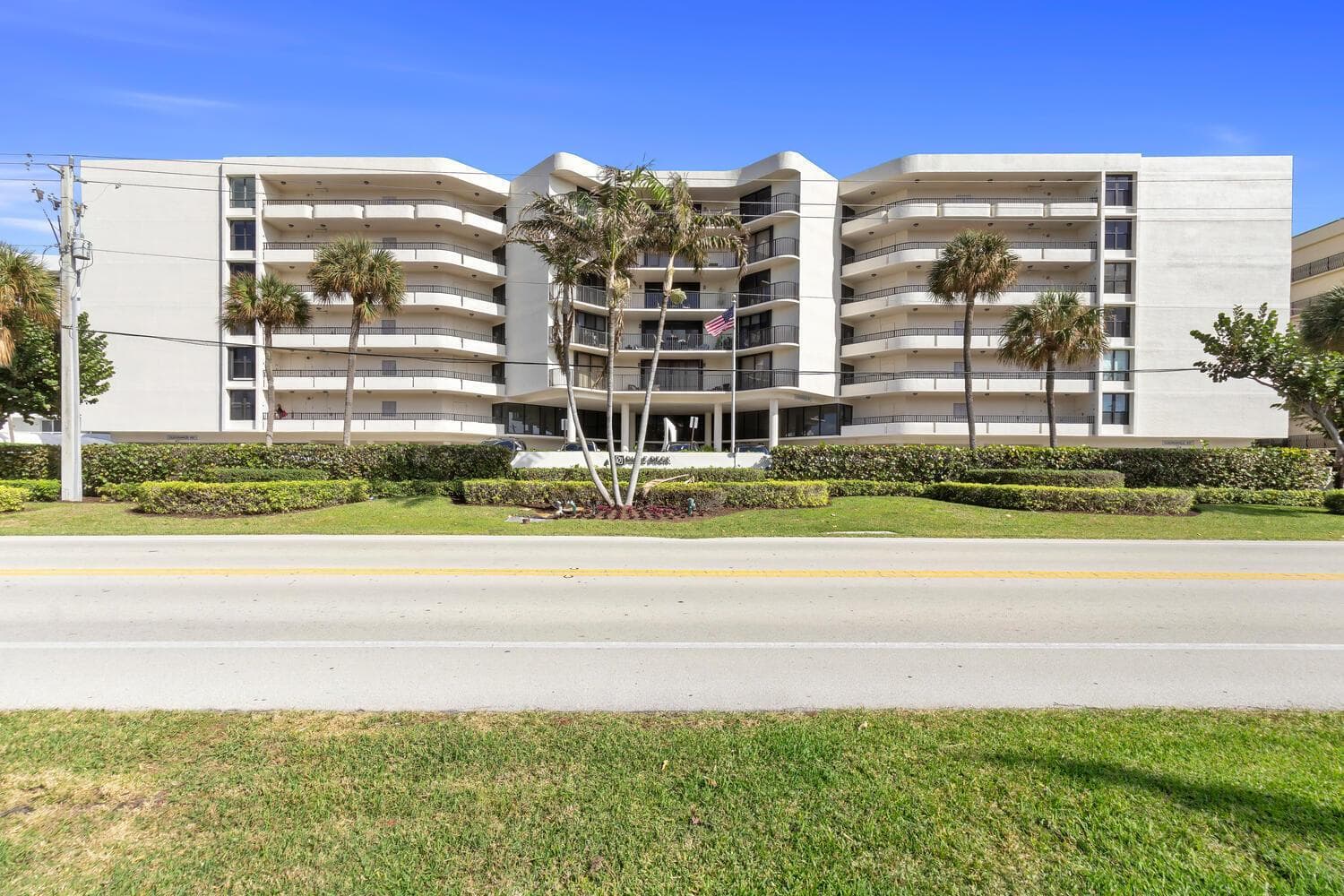 3610 S OCEAN Boulevard 310 photo 2