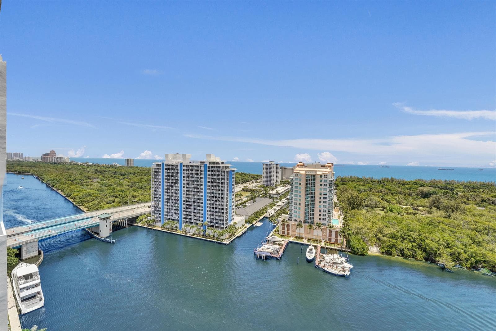 936 Intracoastal Drive 22C photo 6