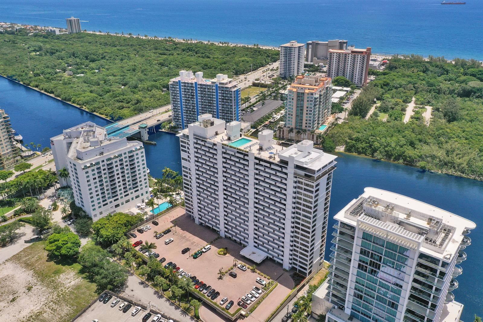 936 Intracoastal Drive 22C photo 11