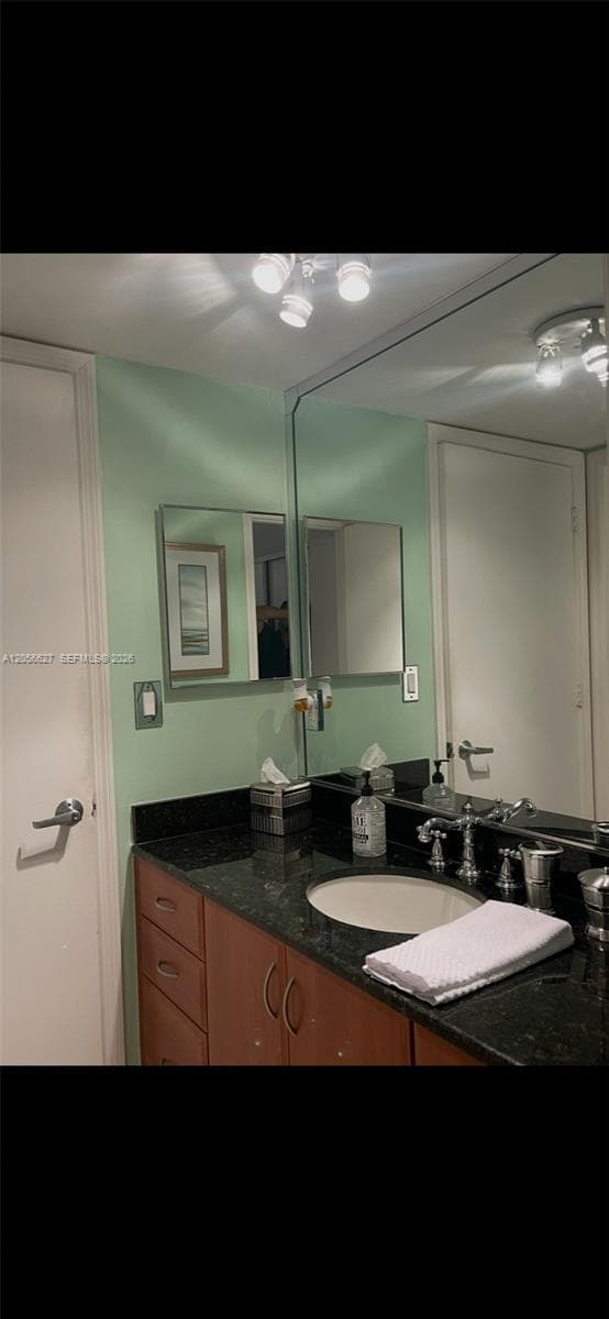6917 Collins Ave 1207 photo 8