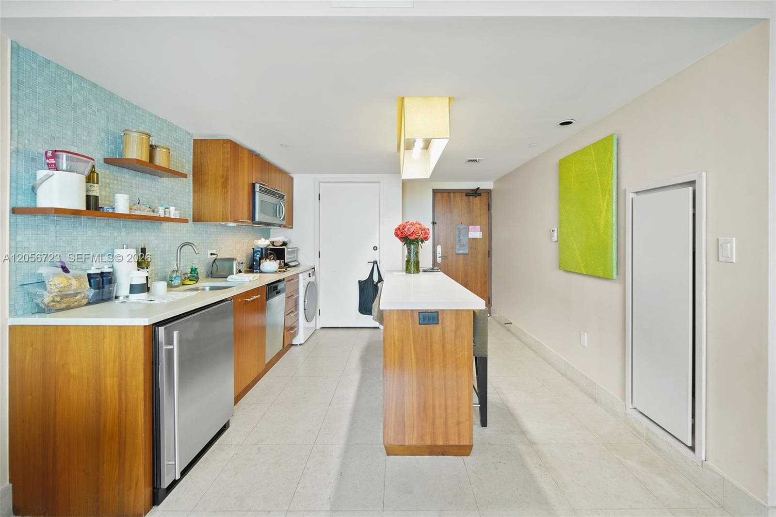 6801 Collins Ave 1015 photo 2