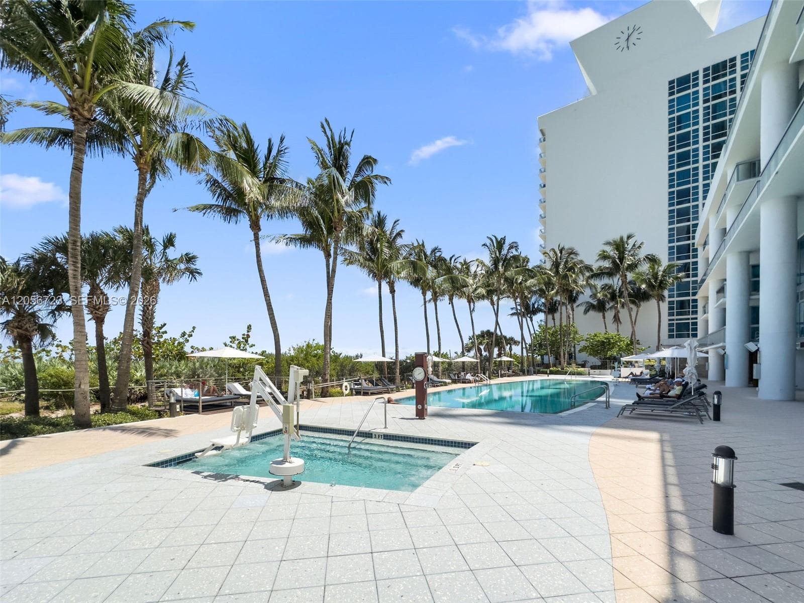 6801 Collins Ave 1015 photo 18