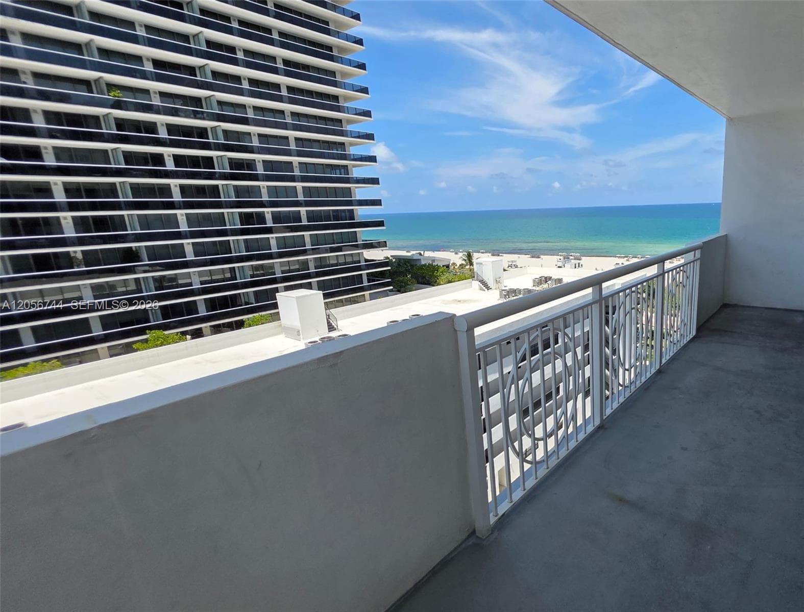 5825 Collins Ave 9C photo 1
