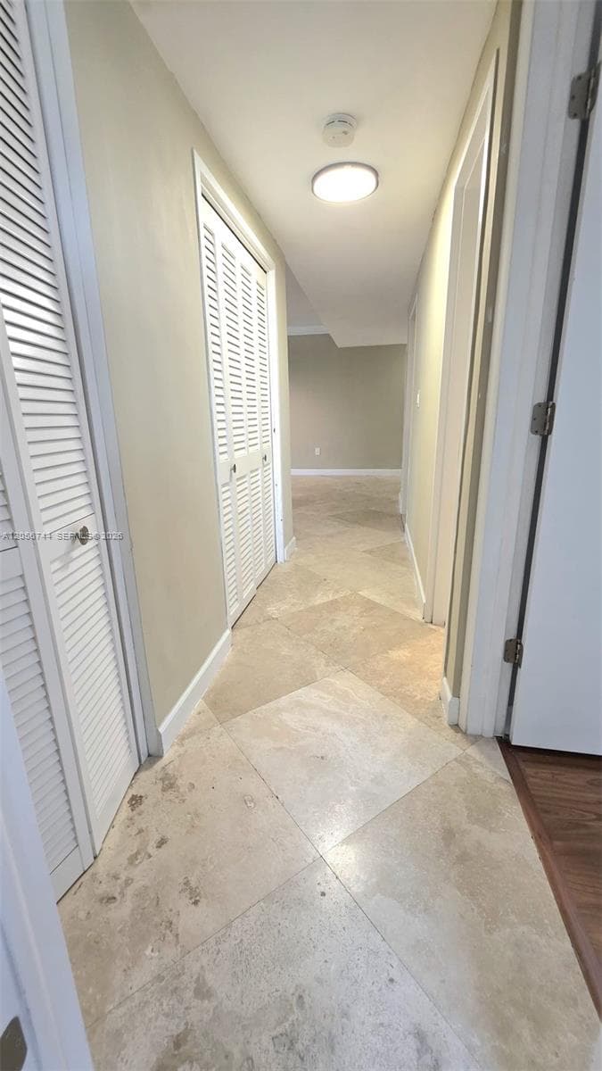 5825 Collins Ave 9C photo 15
