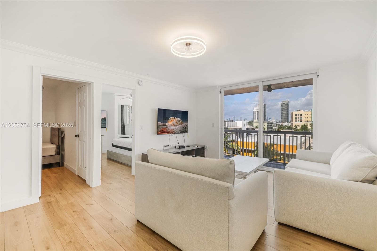 401 Ocean Dr 602 photo 3