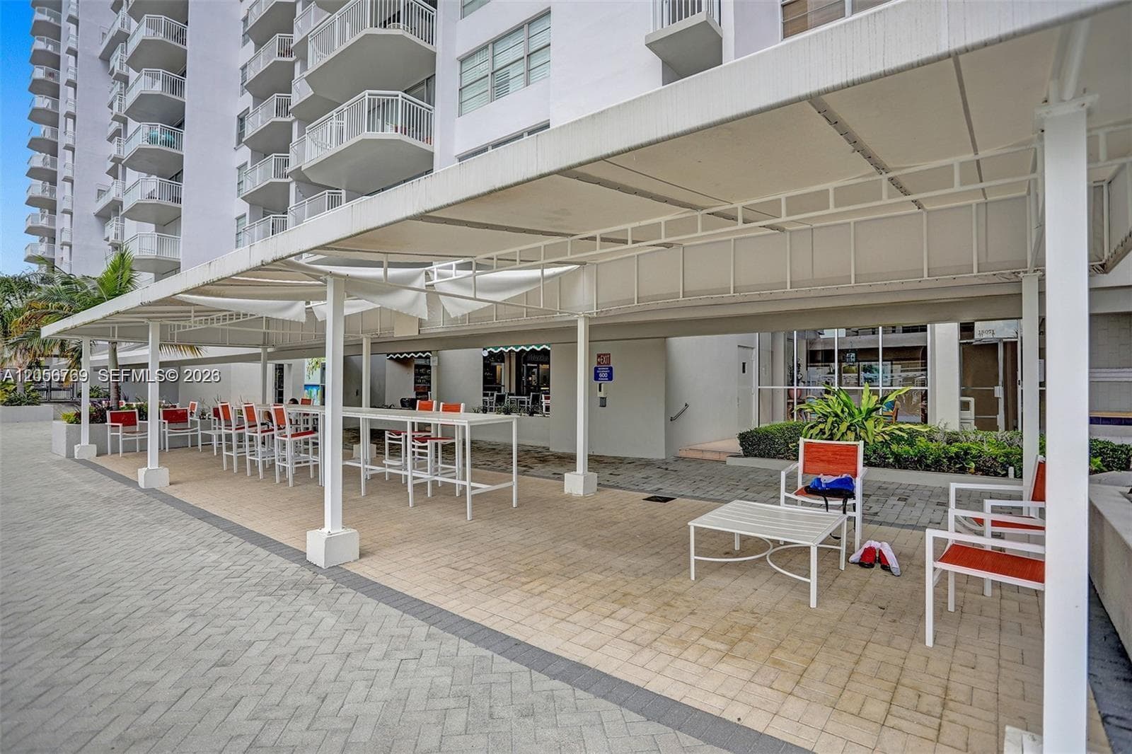 18041 Biscayne Blvd 803 photo 15
