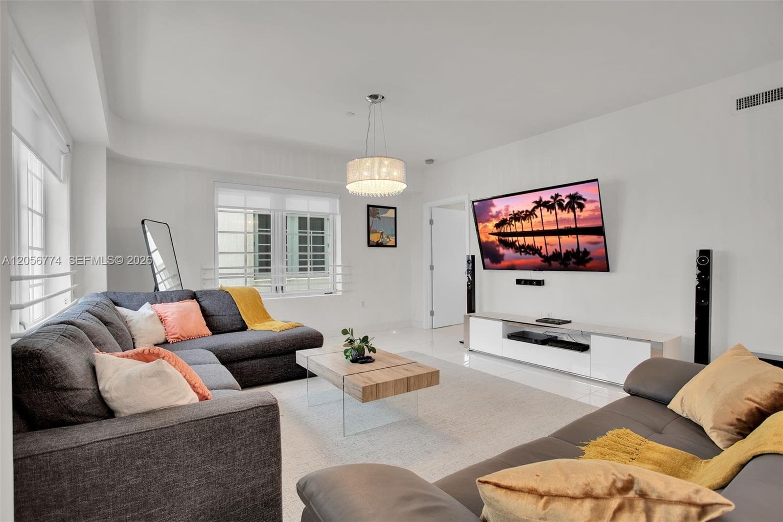 1250 Ocean Dr 2N photo 3