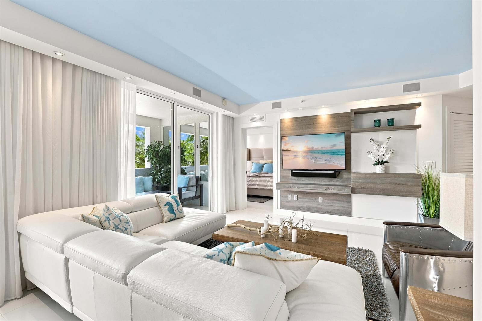 17100 N BAY Road 1401 photo 12