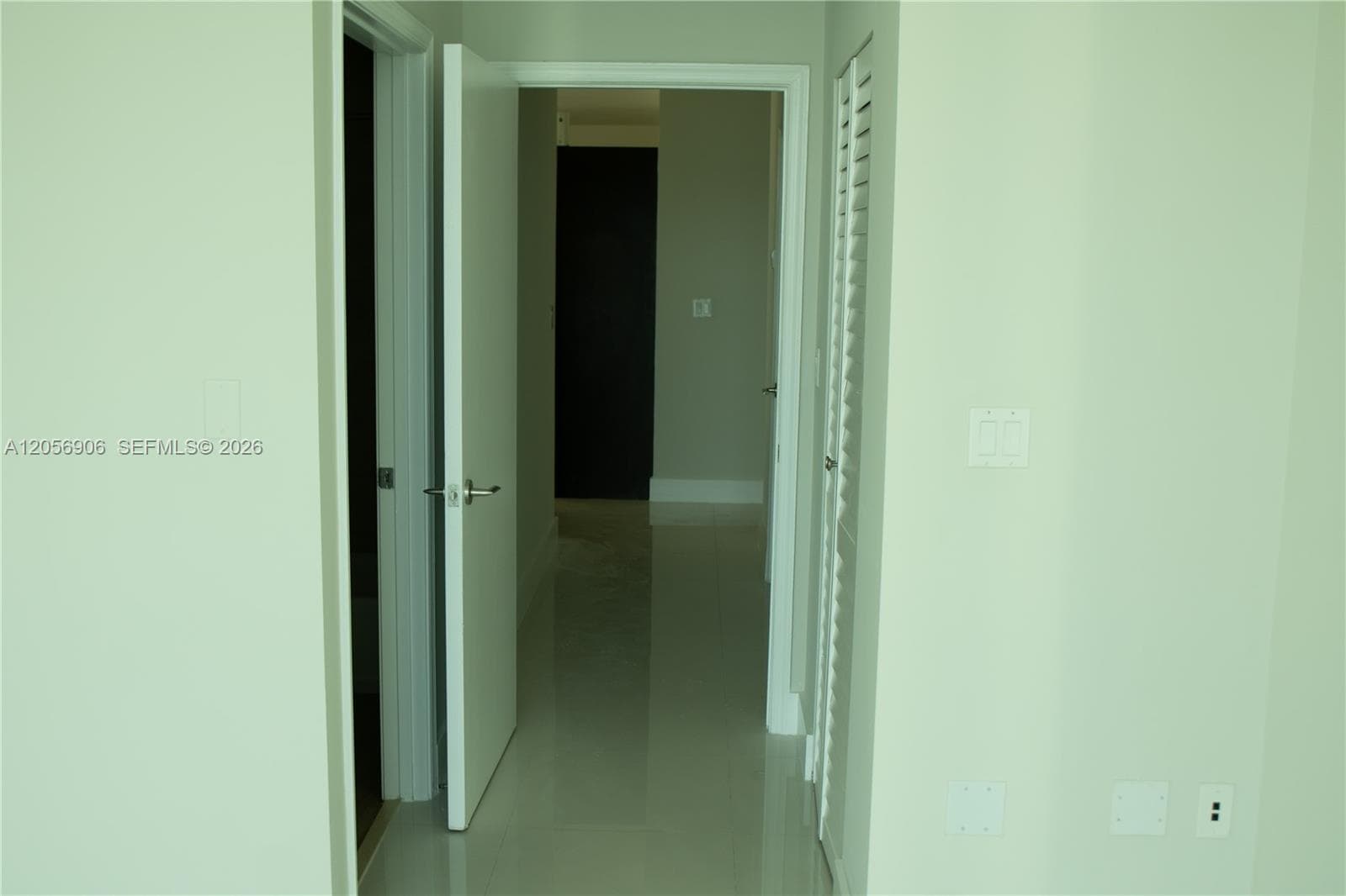 7928 East Dr 701 photo 7