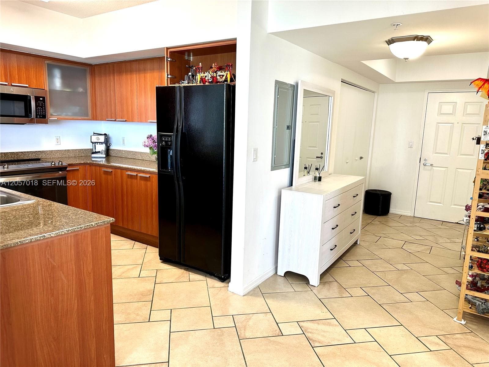16699 Collins Ave 2309 photo 2