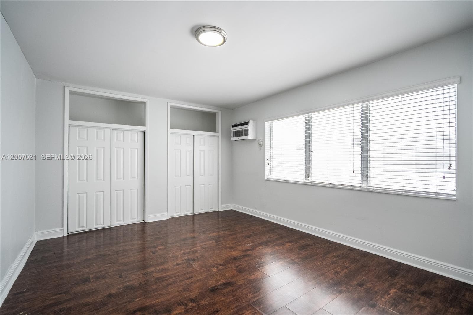 7931 East Dr 305 photo 10