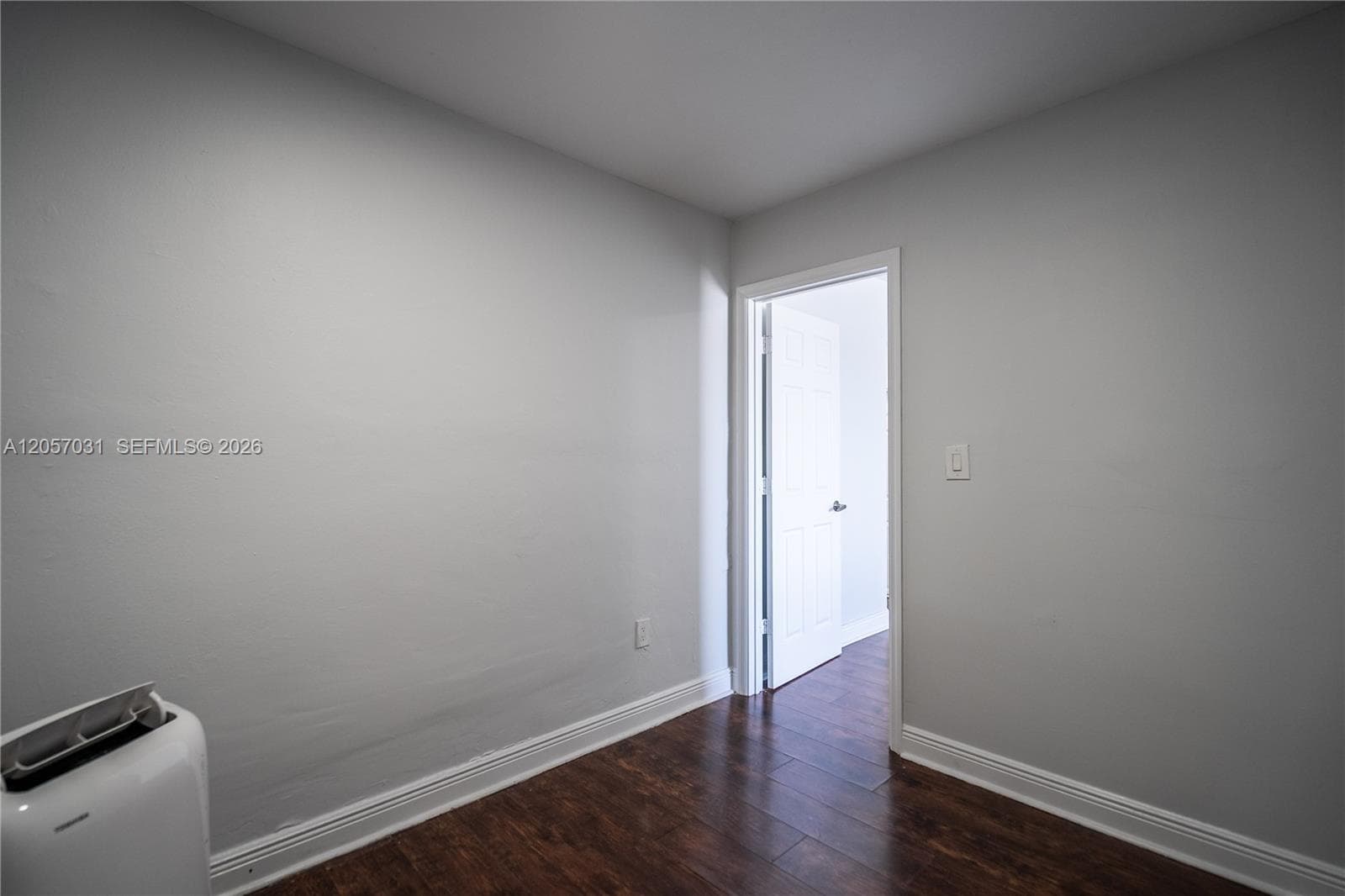 7931 East Dr 305 photo 14