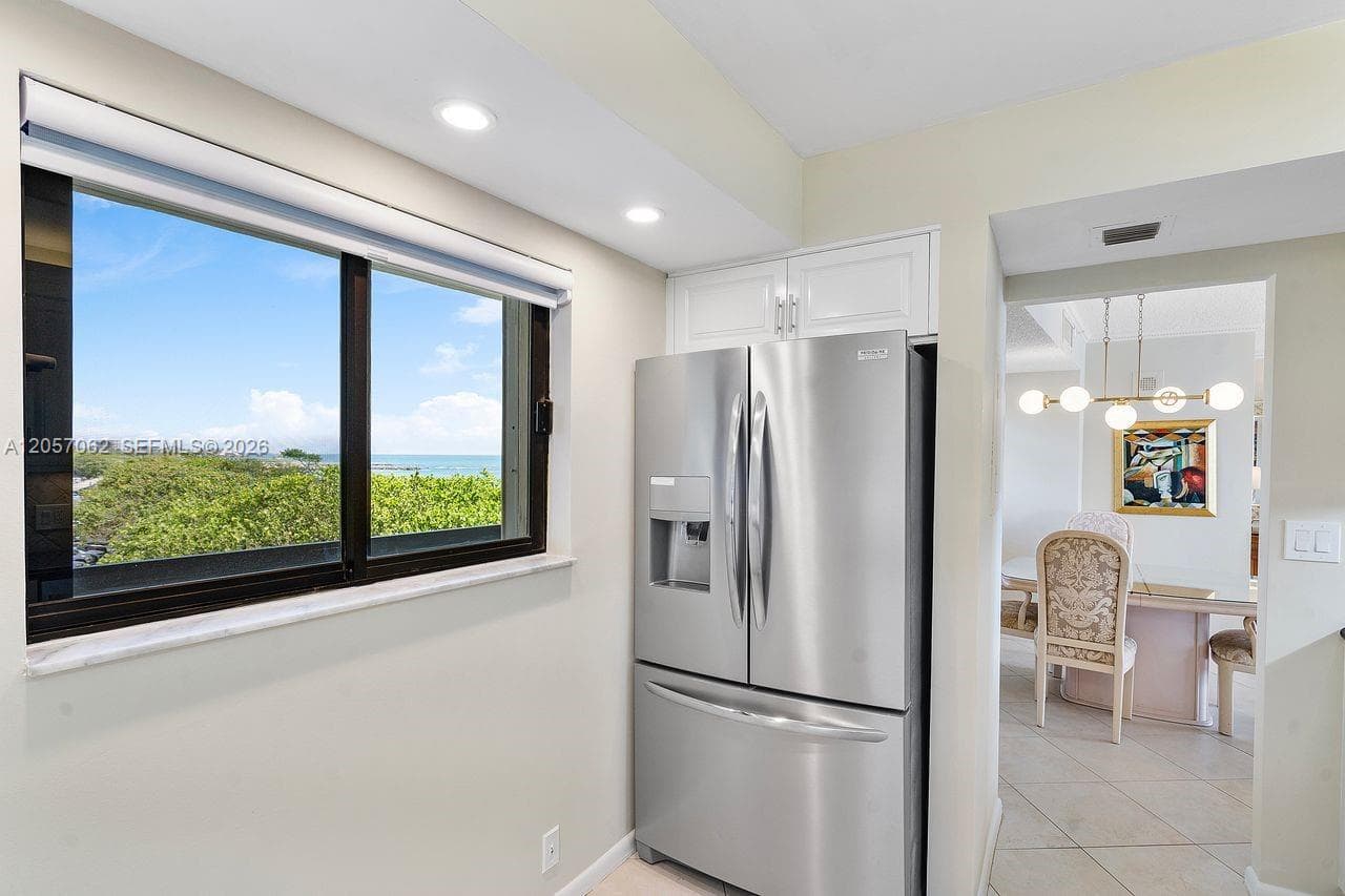 400 Ocean Trail Way 302 photo 5