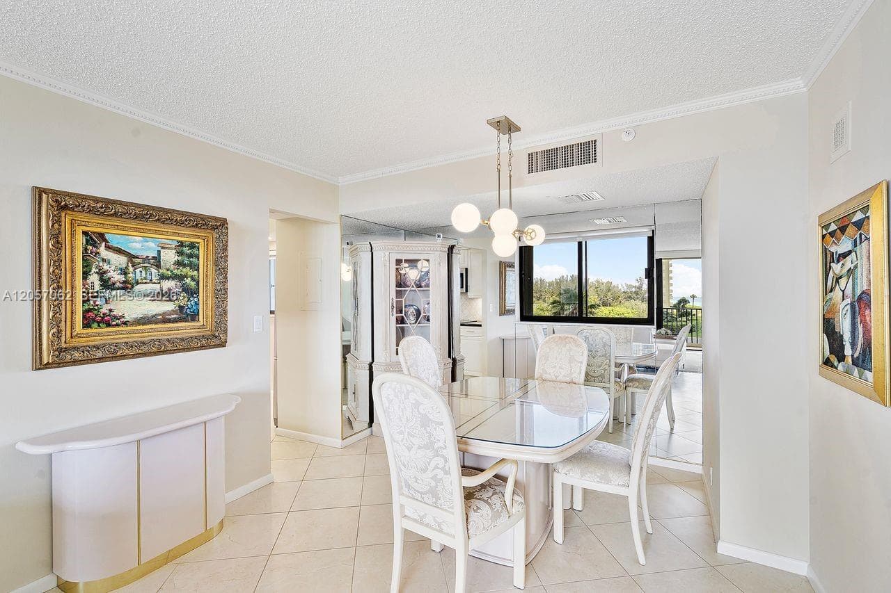 400 Ocean Trail Way 302 photo 9