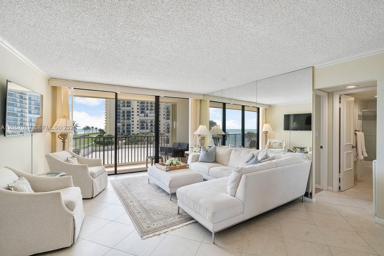 400 Ocean Trail Way 302 photo 8