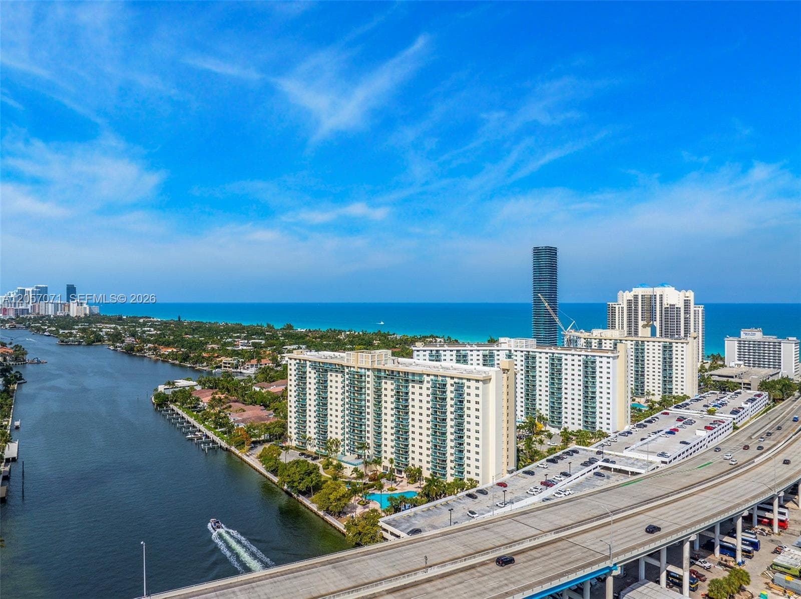 19390 Collins Ave 1519 photo 24