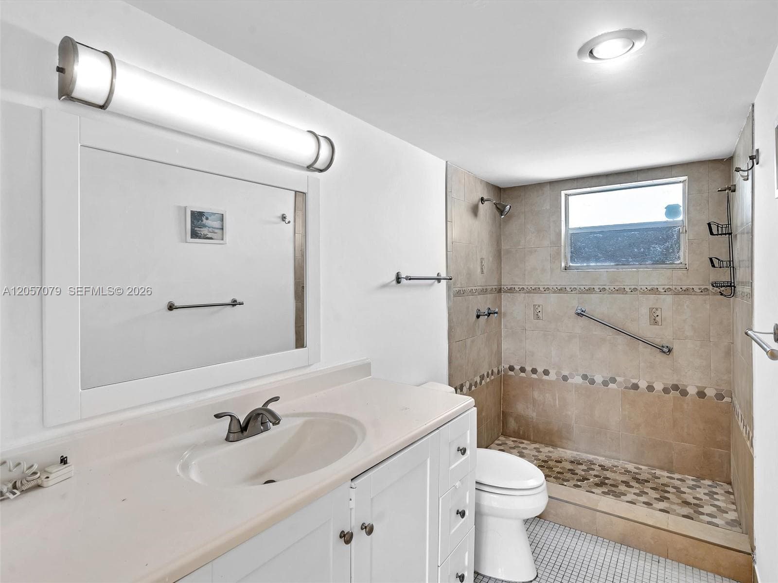 3600 NE 170th St 211 photo 22