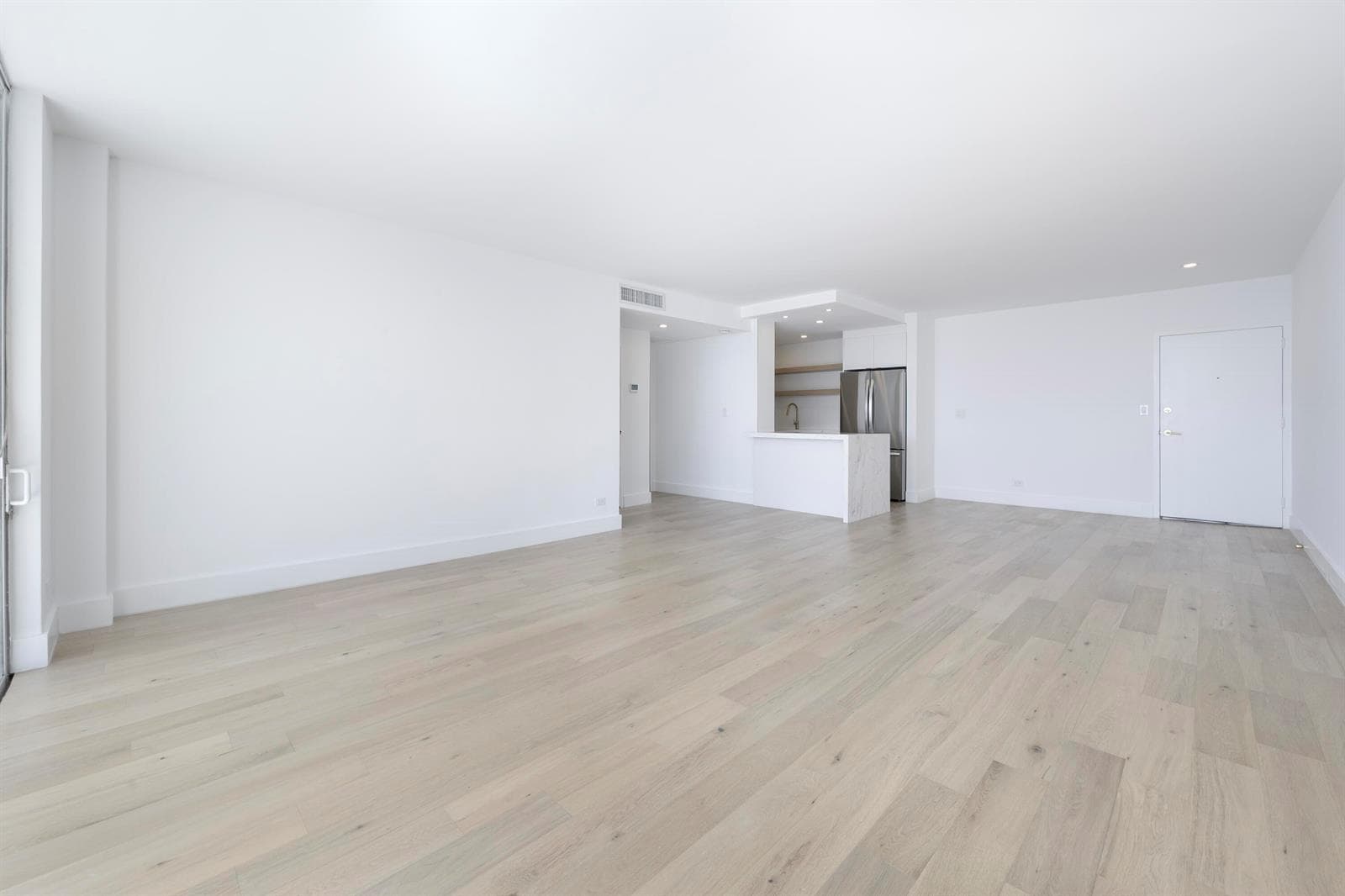 2800 N Flagler Drive 709 photo 3