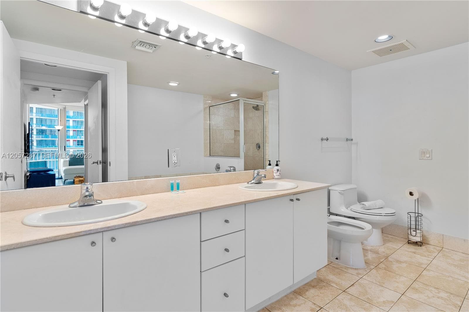 17375 Collins Ave 1108 photo 18