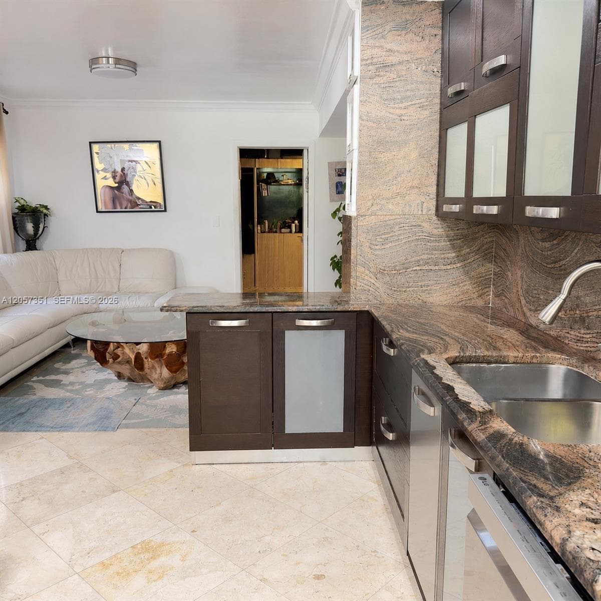 329 Poinciana Dr 909 photo 7
