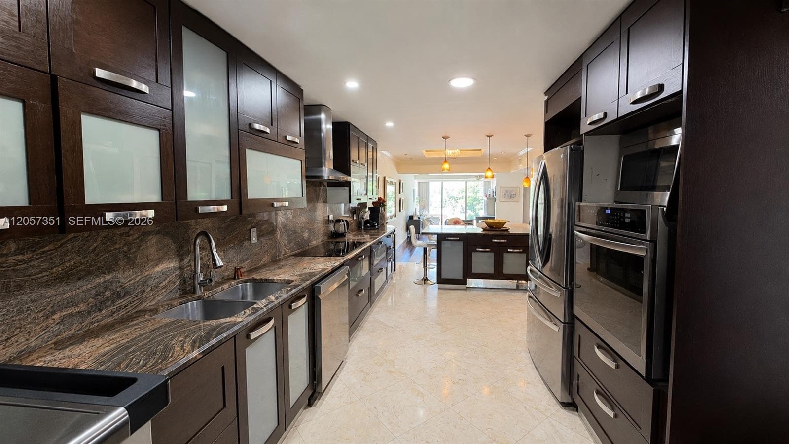 329 Poinciana Dr 909 photo 8