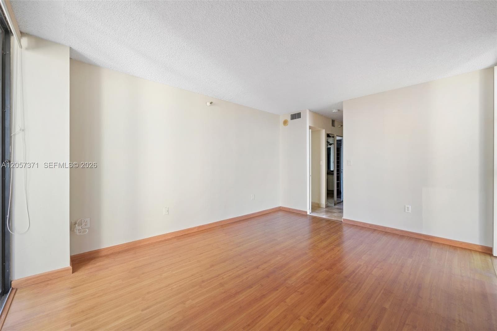 20505 E Country Club Dr 1434 photo 9