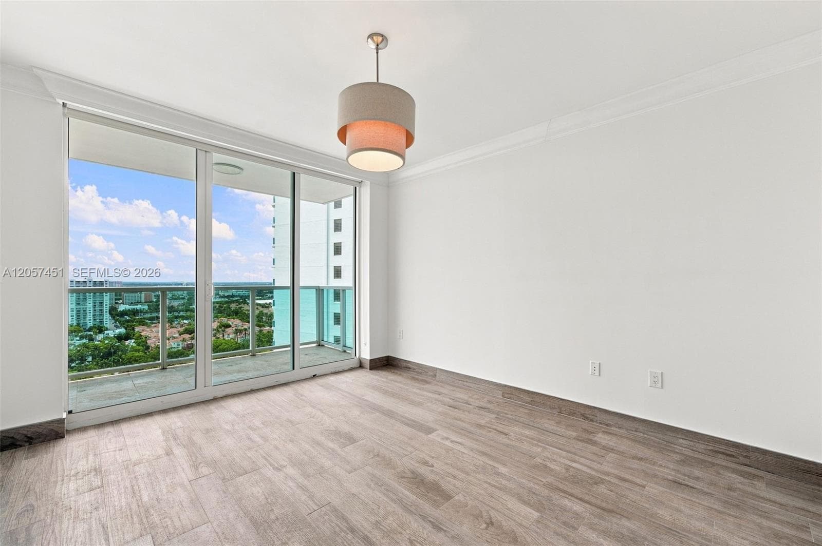 3201 NE 183rd St 2104 photo 22