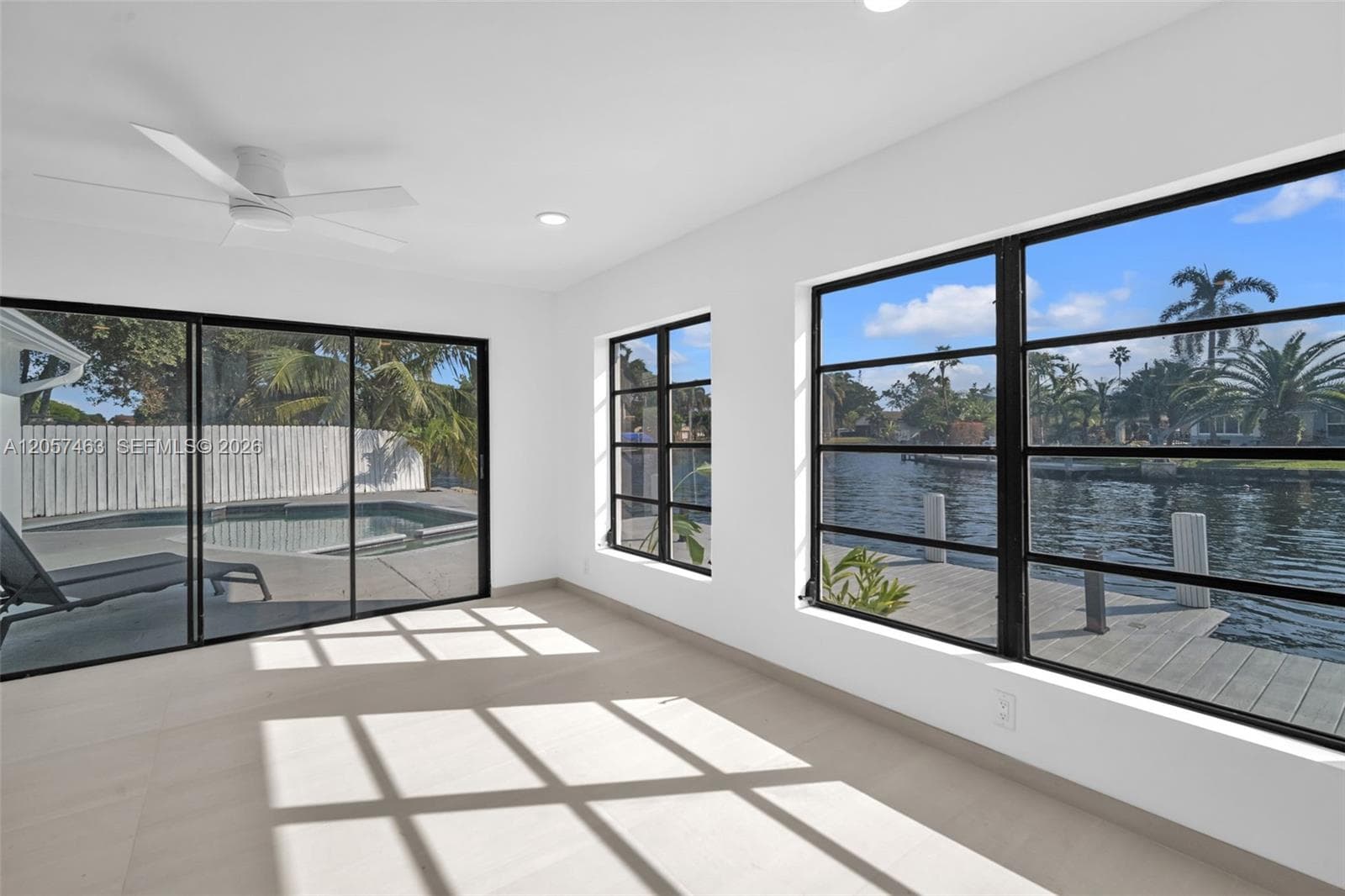 2706 Scott St 00 photo 17