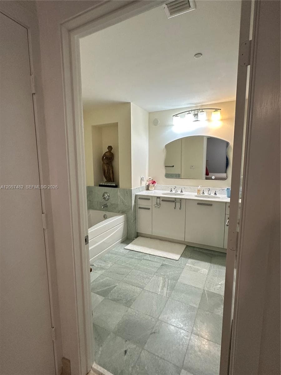 1060 E BRICKELL AV 3001 photo 21