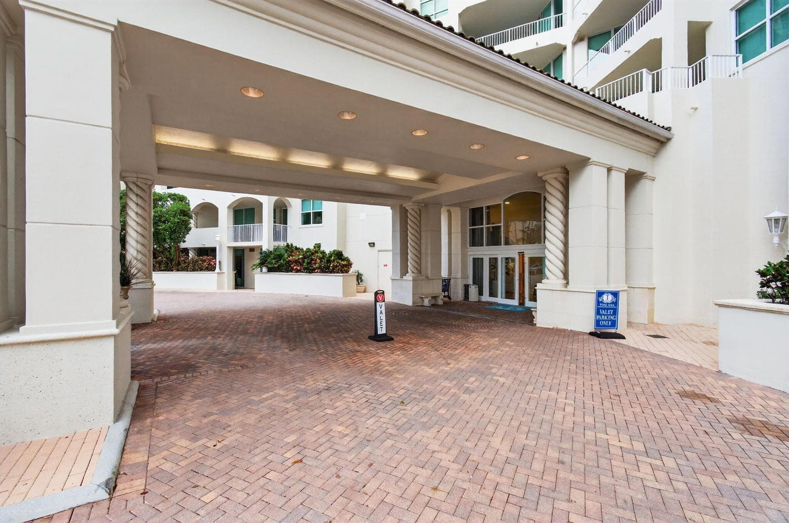 3700 S Ocean Boulevard 110A photo 2