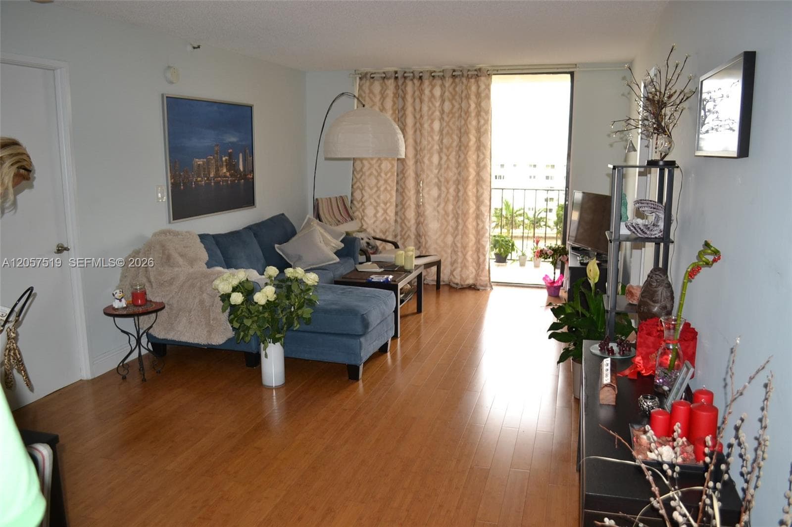 703 photo 1