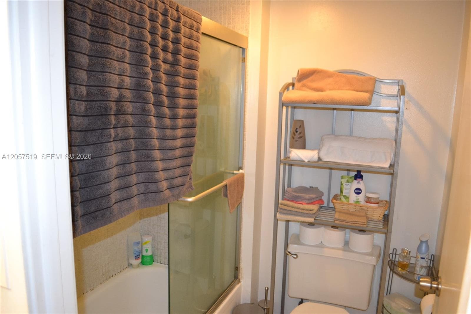 703 photo 15