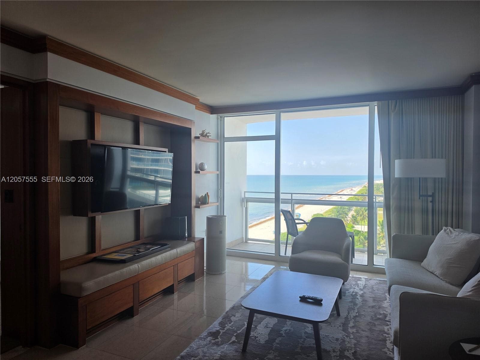 6801 Collins Ave 1020 Door 1006 Leal photo 17