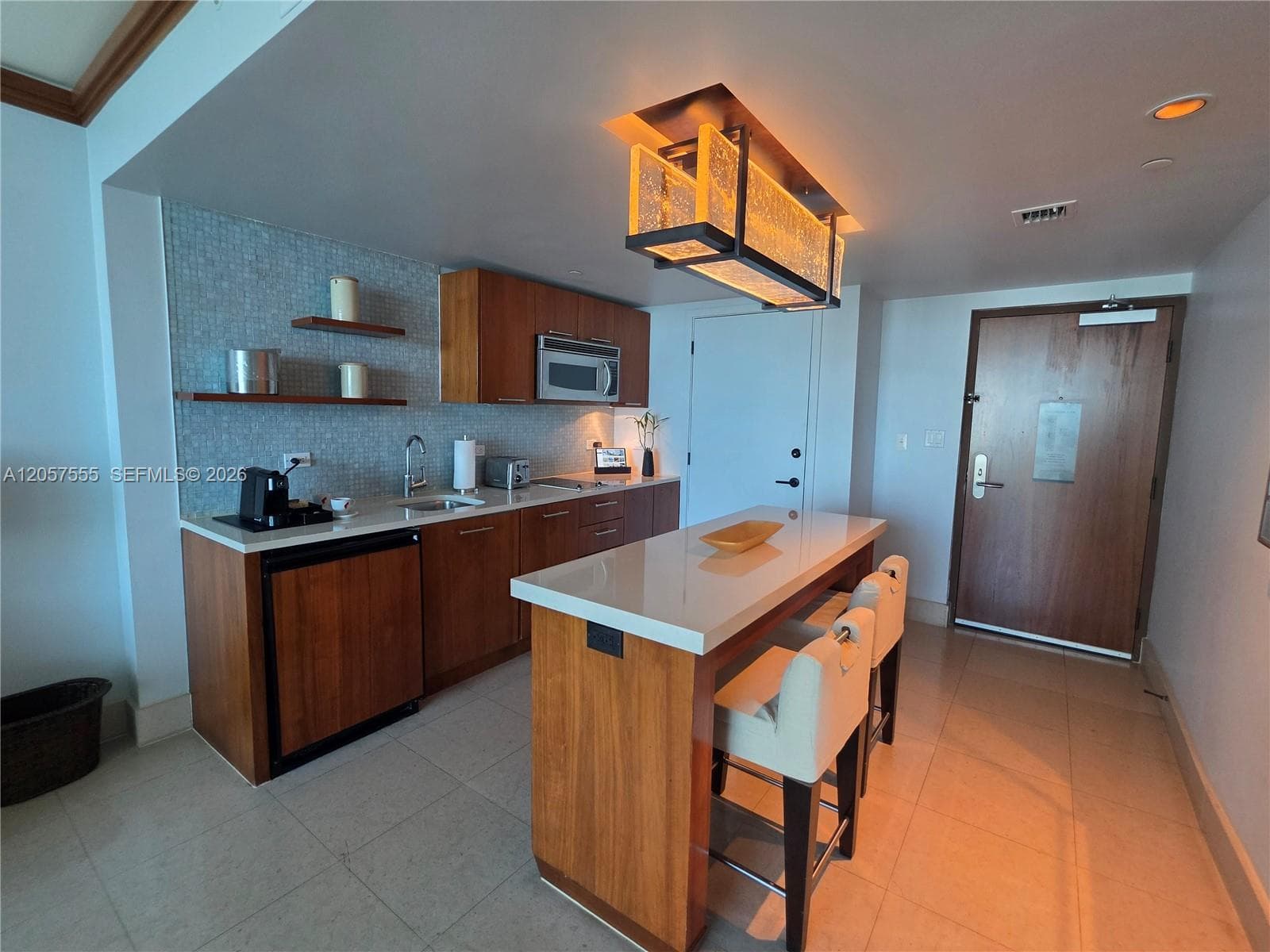 6801 Collins Ave 1020 Door 1006 Leal photo 19