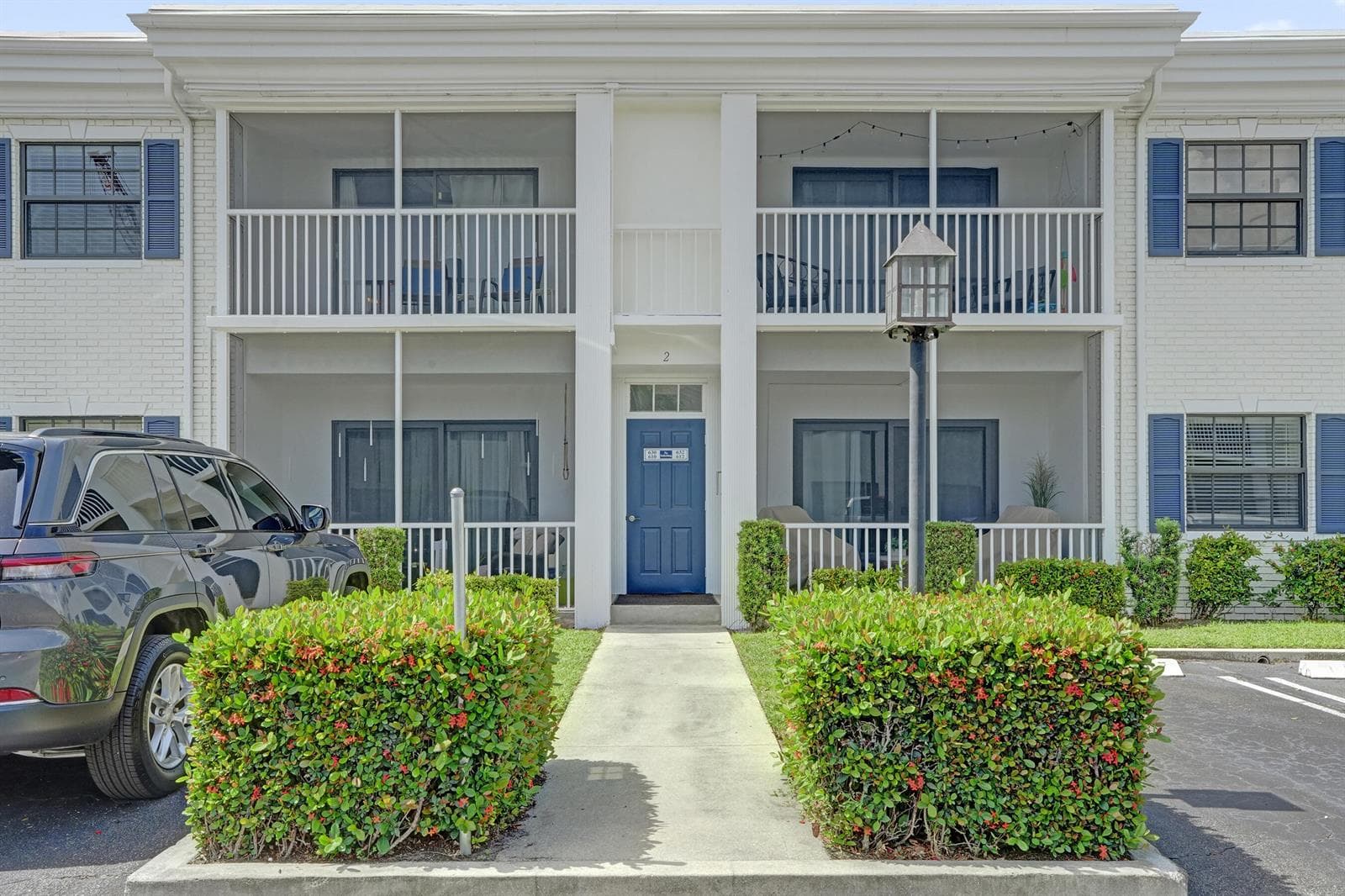 160 CYPRESS CLUB Drive 630 photo 2
