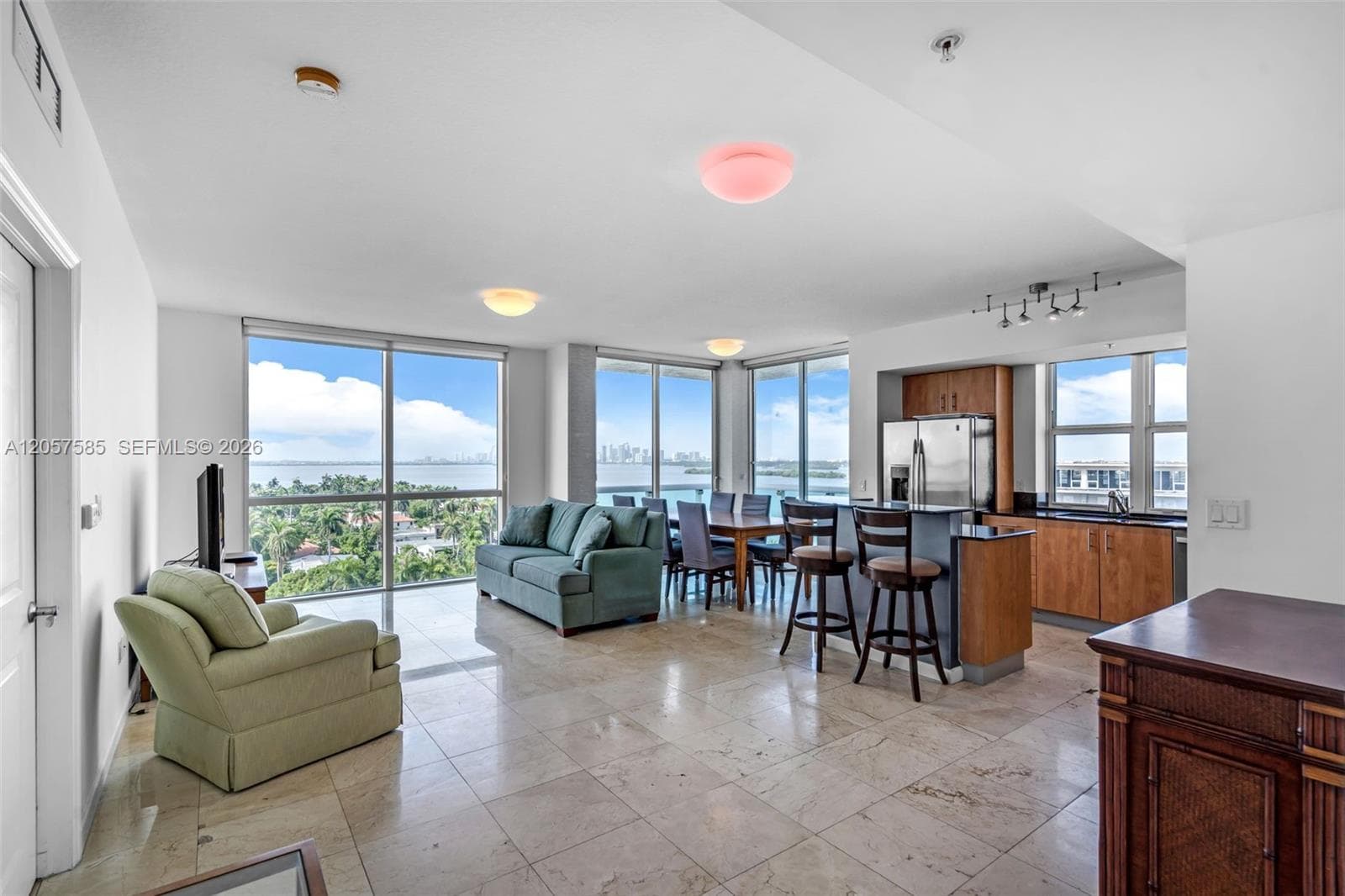 7900 Harbor Island Dr 1126 photo 6