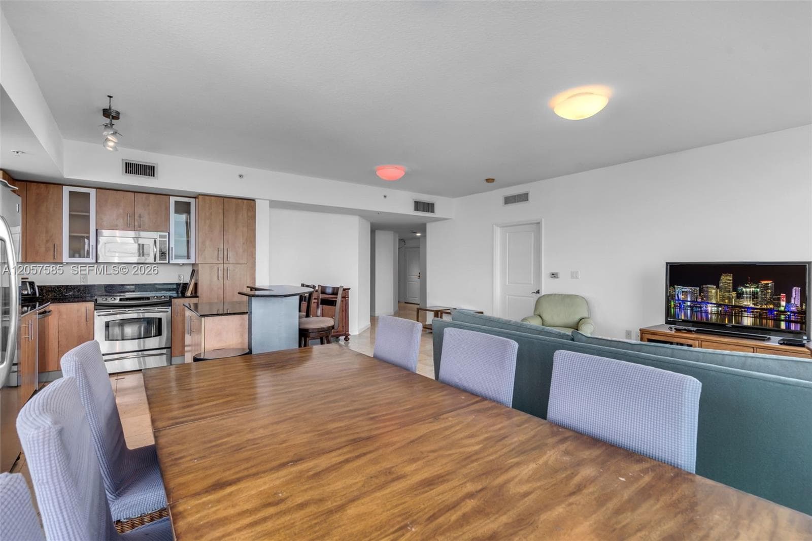 7900 Harbor Island Dr 1126 photo 9