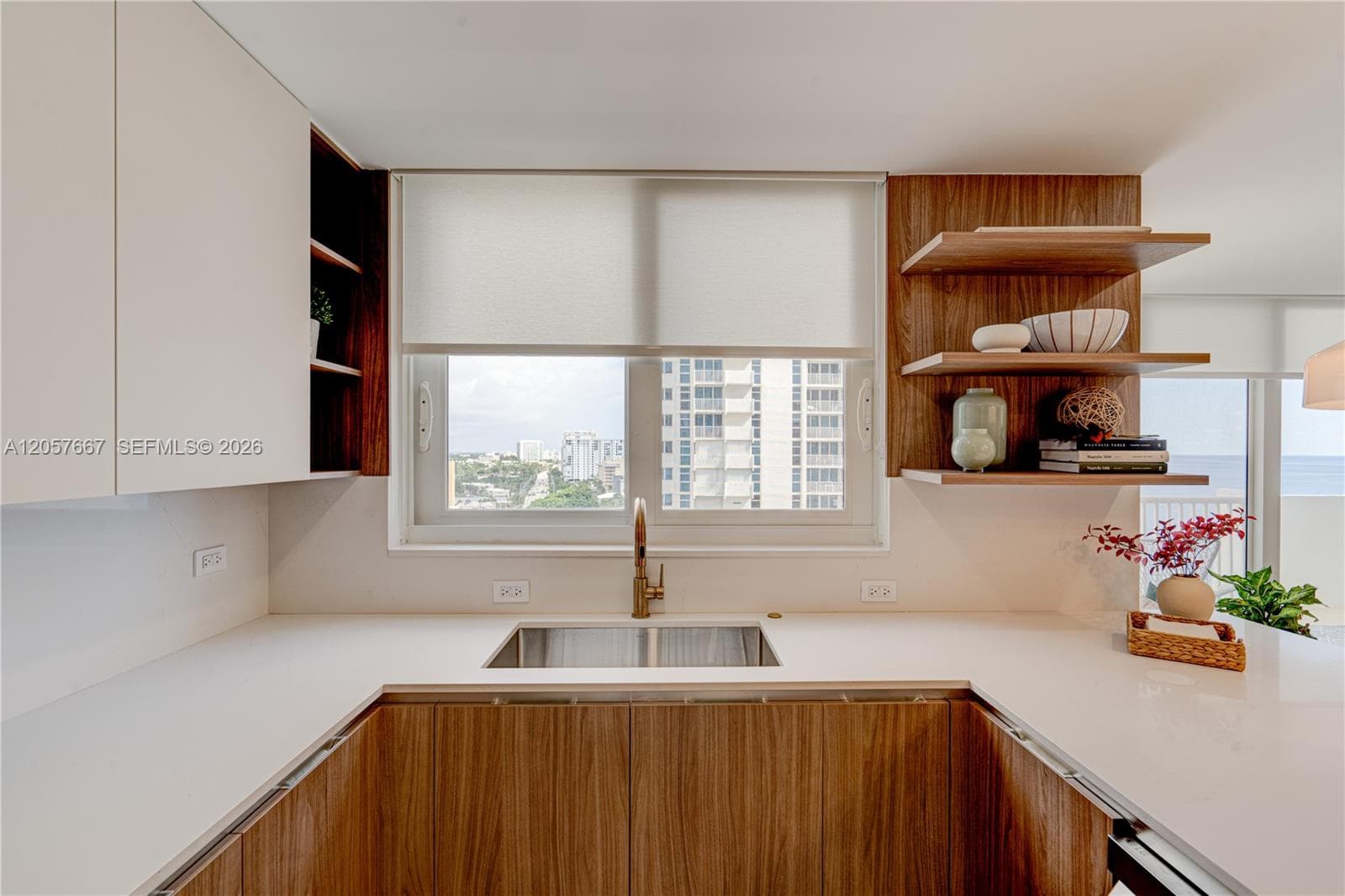 1370 S Ocean Blvd 1505 photo 16
