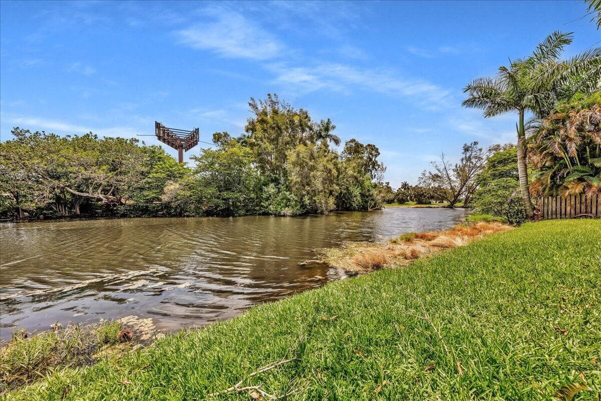 127 Calle Largo Drive photo 17