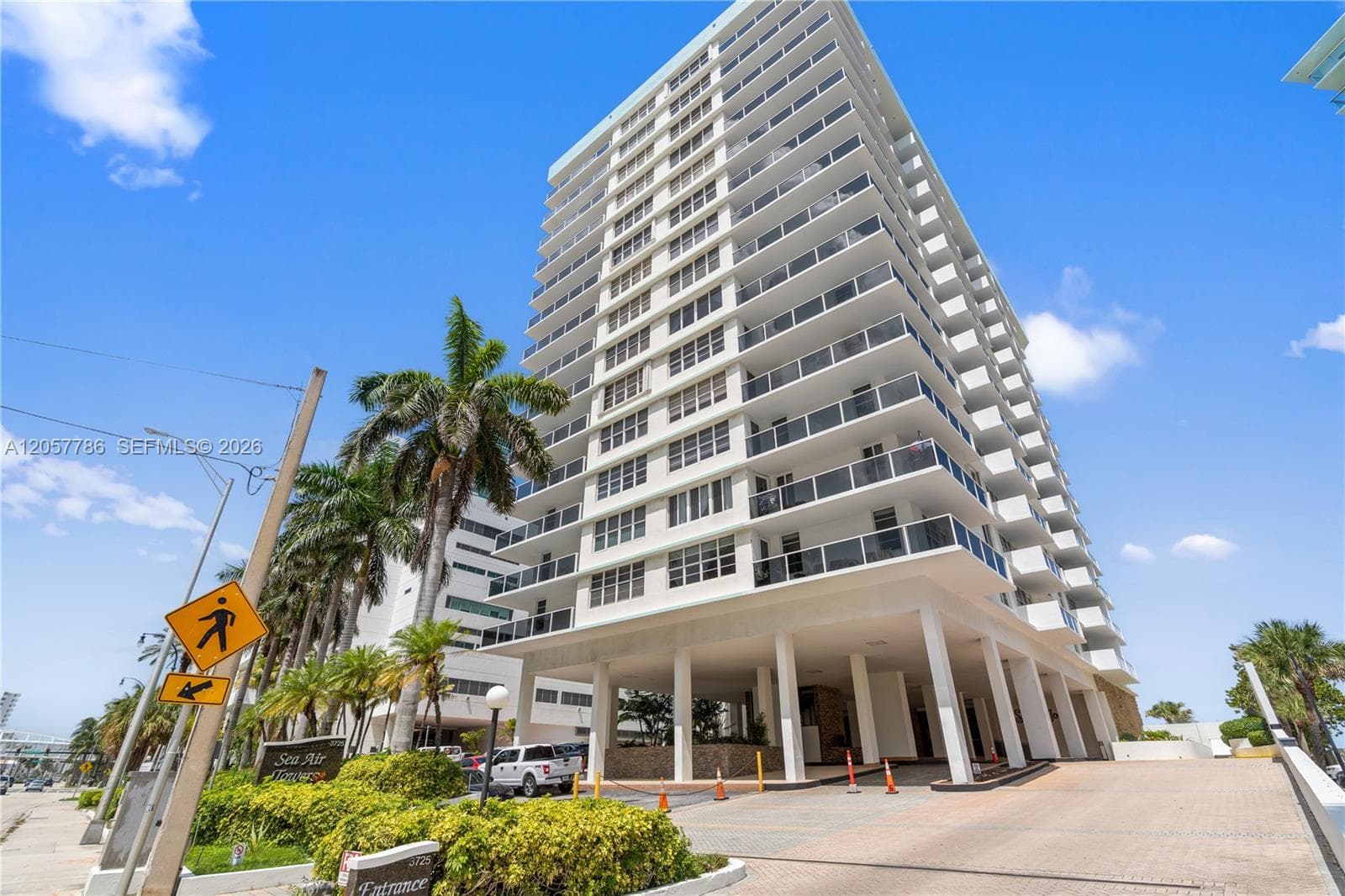 3725 S Ocean Dr 311 photo 7