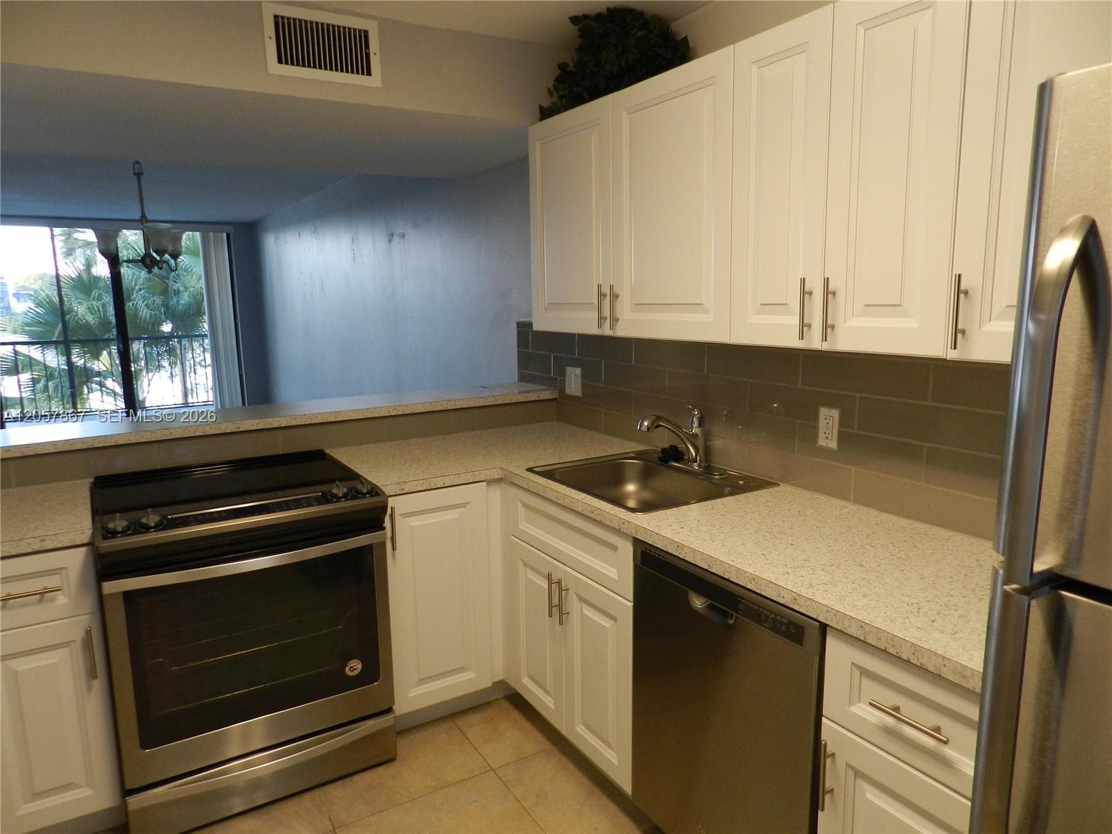 4832 Esedra Ct 208 photo 13