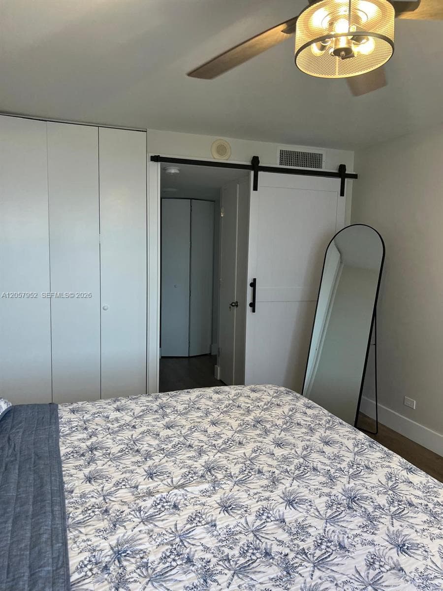 251 174th St 1215 photo 20