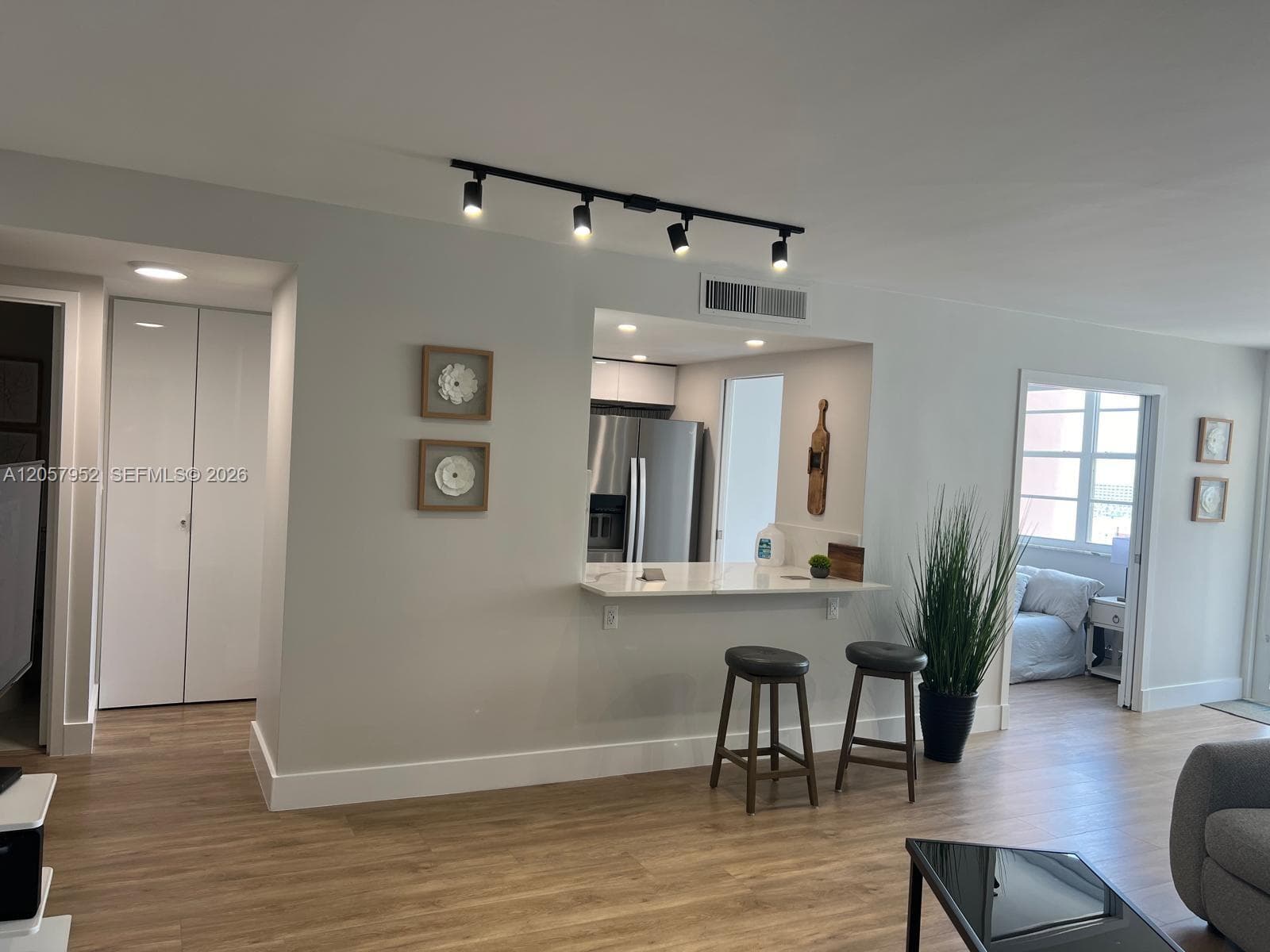 251 174th St 1215 photo 8