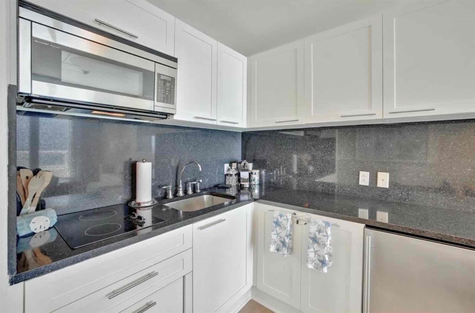 1 N Fort Lauderdale Beach Boulevard 1607 photo 6