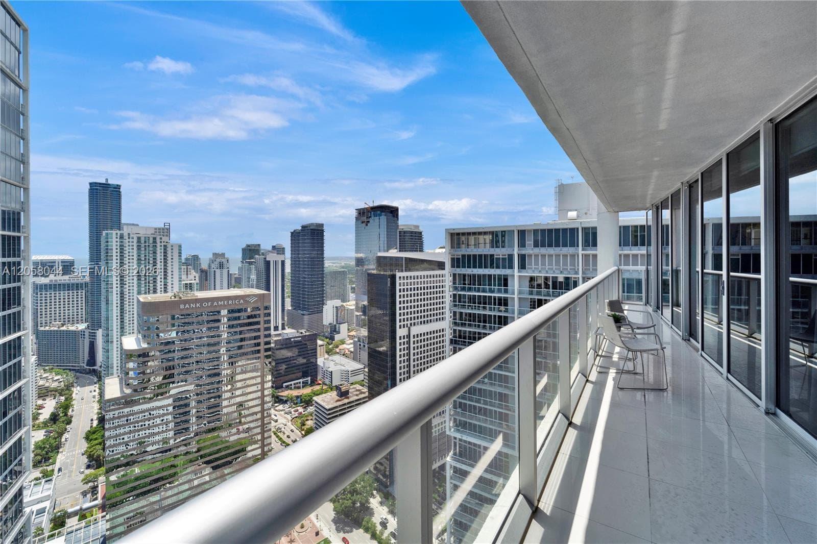 475 Brickell Ave 5013 photo 6